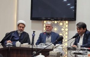 امام جمعه کرمان از حضور وزیر ارشاد قدردانی و از مدیریت جهادی استاندار کرمان تقدیر کرد