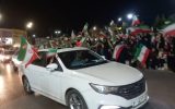 ادای احترام نظامی پرشور کودک کرمانی در میدان آزادی+ فیلم